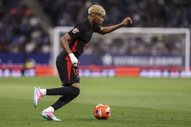 三连平追赶榜首速度严重放缓 曼城需要“加油”了