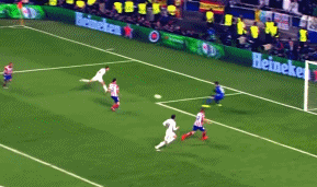 北京时间12月12日凌晨01：45，欧联杯联赛阶段将迎来一场处境迥异的对决。