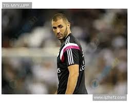 赌场防骗：识别“扑克桌面上的记号笔”与微型感应设备的配合。（赌场防骗：辨识牌桌标记笔与微型感应设备的协同使用）