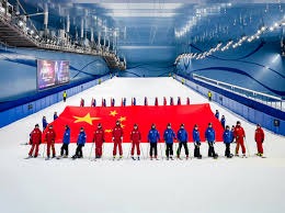 ESPN提议湖人队与国王队进行一笔交易，旨在解决湖人队的防守问题